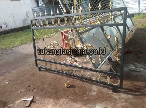 Jasa Pembuatan Pagar Besi di Kabupaten Blora Murah