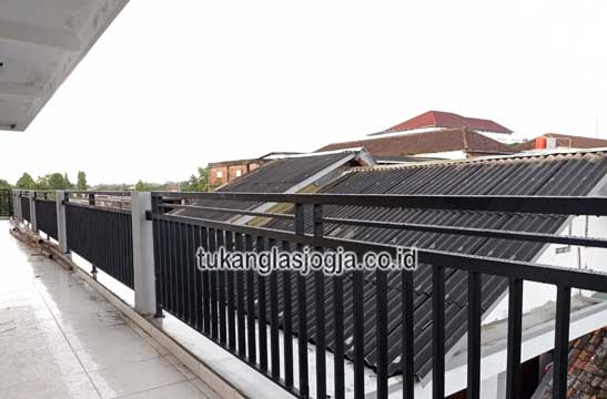 Jasa Pembuatan Railing Balkon di Yogyakarta Murah