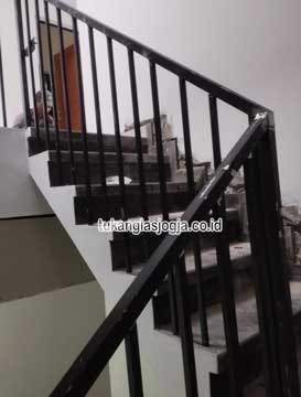Jasa Pembuatan Railing Tangga Kabupaten Gunungkidul Murah