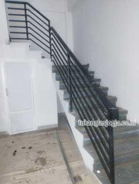 Jasa Pembuatan Railing Tangga Kabupaten Kebumen Murah