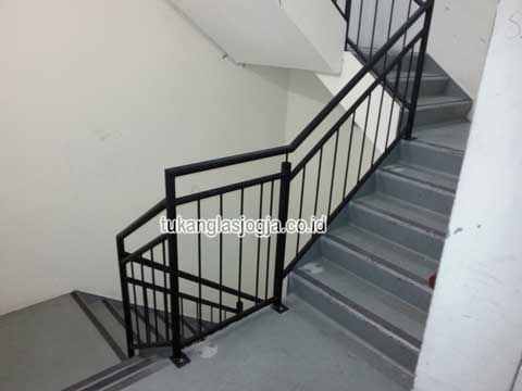 Jasa Pembuatan Railing Tangga di Kabupaten Temanggung Murah