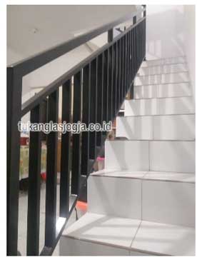 Jasa Pembuatan Railing Tangga di Kota Salatiga Murah