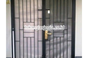 Jasa Pembuatan Teralis Pintu di Kabupaten Rembang