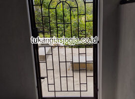 Jasa Pembuatan Teralis Pintu di Kabupaten Sukoharjo