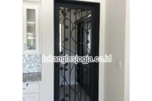 Jasa Pembuatan Teralis Pintu di Kabupaten Wonosobo