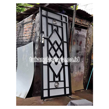 Jasa Pembuatan Teralis Pintu Kota Magelang