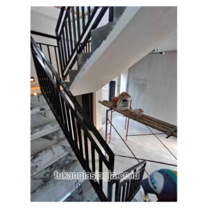 Railing Tangga Minimalis