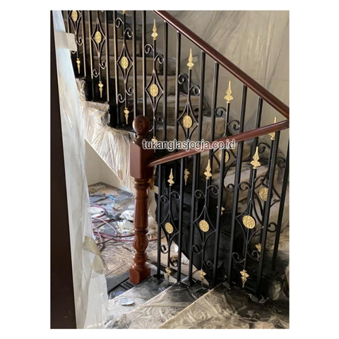 Railing Tangga Tempa
