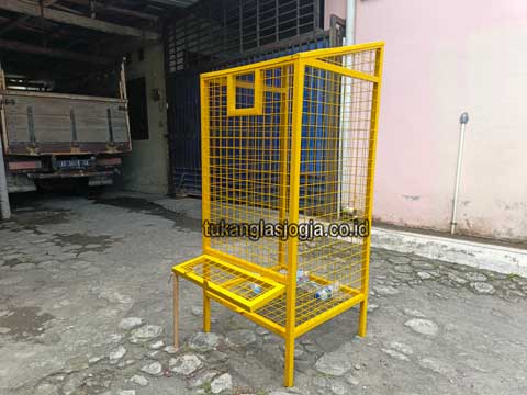 Produsen Tempat Sampah Botol Plastik Kota Bitung Harga Murah