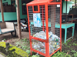 Distributor Tempat Sampah Botol Plastik Ende Berkualitas Harga Murah