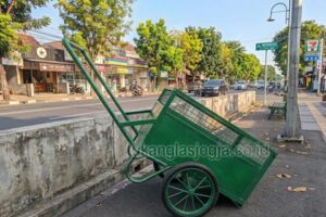 Jual Gerobak Sampah Serang