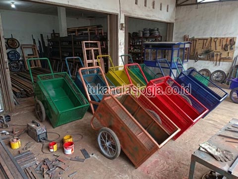 Produsen Gerobak Sampah Kuningan Harga Murah