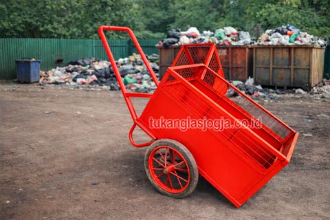 Produsen Gerobak Sampah Nganjuk Harga Murah
